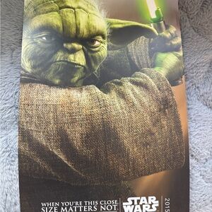 Star Wars Yoda Poster - Green & Brown